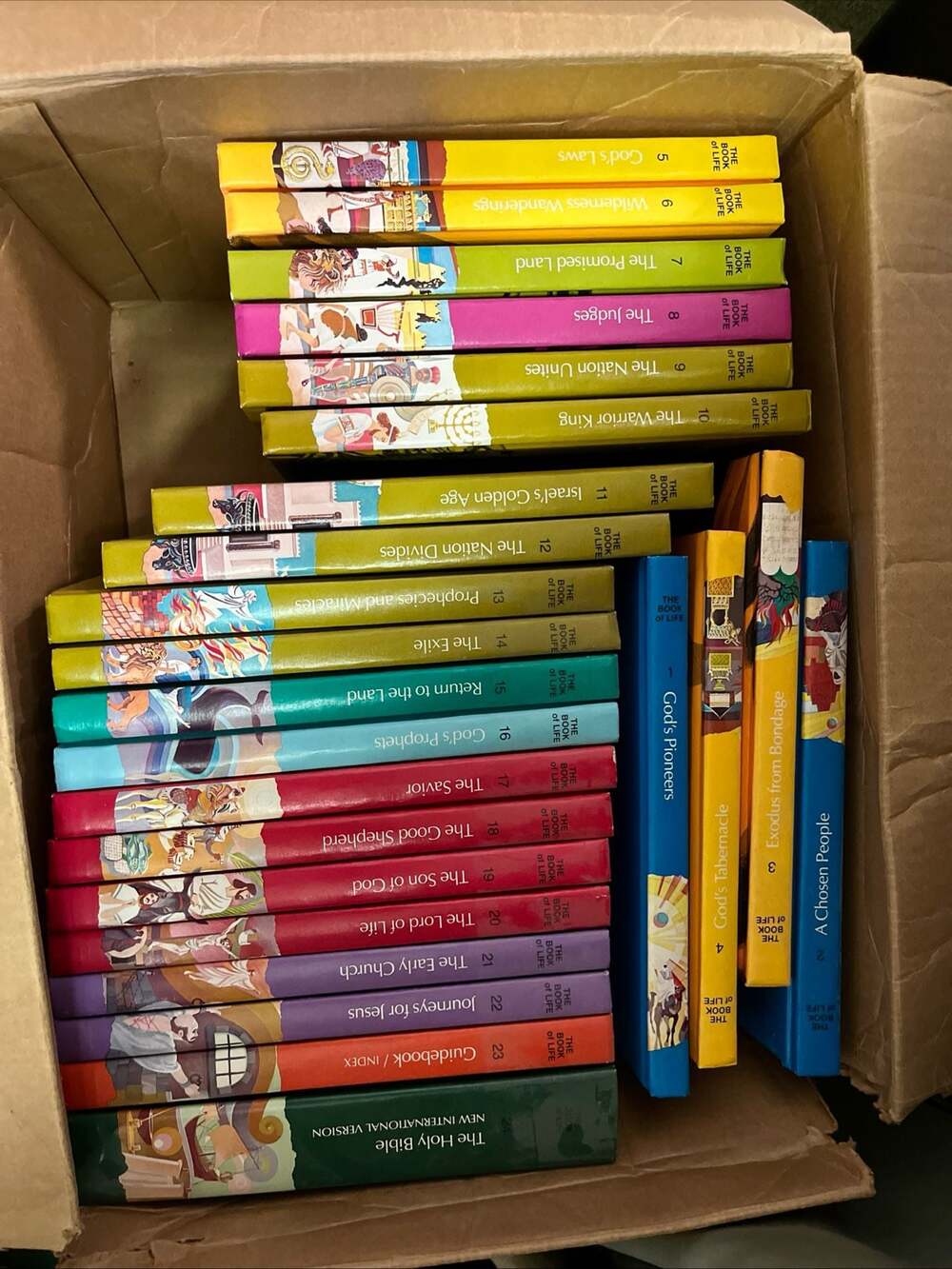 The Book of Life Bible Story Series 24-Volume Set - Picture 2 of 2